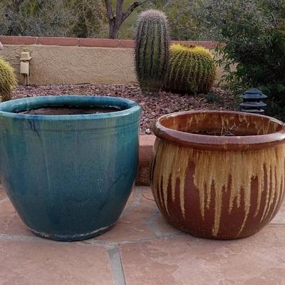 Two Glazed Ceramic Pots 