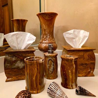 Sale Photo Thumbnail #27: Onyx