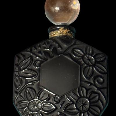 Sale Photo Thumbnail #87:  Miniature Perfume Bottle 