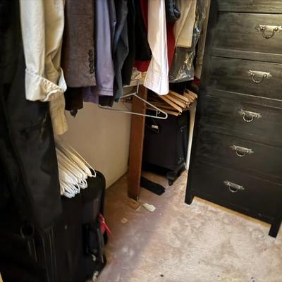 Sale Photo Thumbnail #40