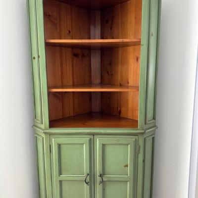 Sale Photo Thumbnail #105