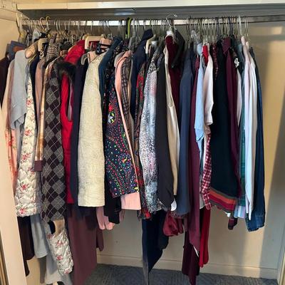 Large Lot Of Vintage Women’s Clothes 
