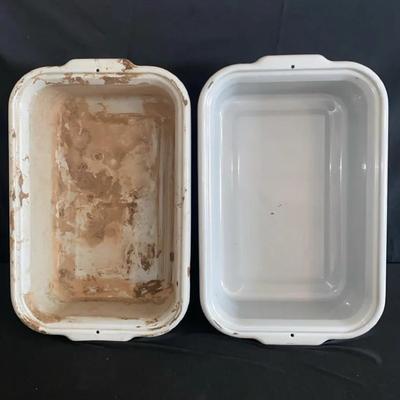 2 Large Enamel Pans