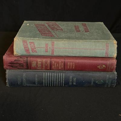 40’s Speech + Accounting Textbooks