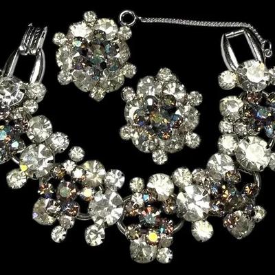 Rhinestone bracelet earring set