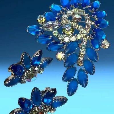 Royal blue and aurora borealis crystals brooch earrings