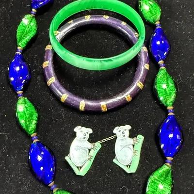 Glass bead necklace other pieces