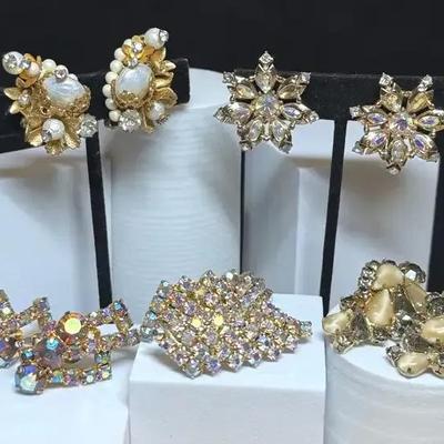 Vintage clip earrings classic rhinestones