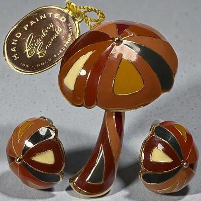 Eisenberg enamel mushroom brooch and matching clip on earrings