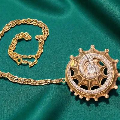 Mcclelland barclay nautilus spiral becklace