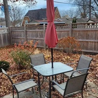 Patio Furniture (G)