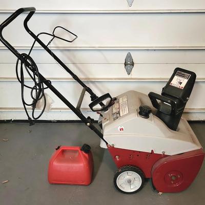 White Outdoor Snow Thrower (G)