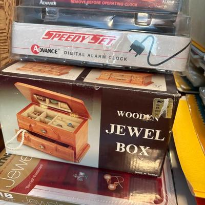 Sale Photo Thumbnail #31