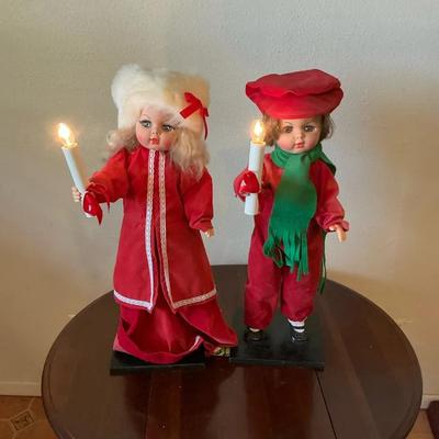 Vintage 24” Lighted And Animated Christmas Carolers