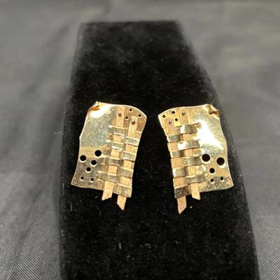Pair of 14K Gold Woven Panel Earrings | Stamped 14K | Total Weight 6.75g