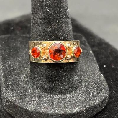 14K Yellow Gold Three-Stone Topaz-Colored Gemstone Ring | Stamped 14K | Size 8 | Total Weight 5.22g