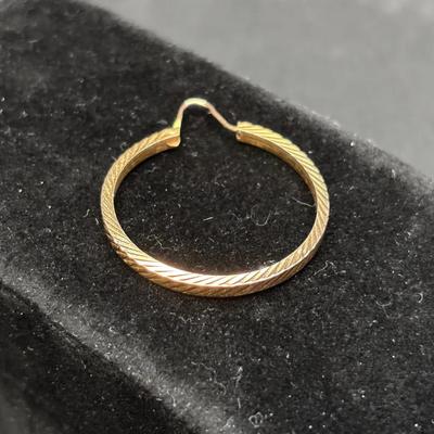 14K Yellow Gold Single Hoop Earring | Total Weight 3.21g