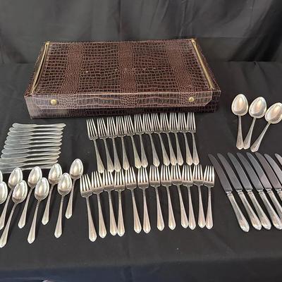 Wallace Sterling Flatware Set | “Daffodil” Pattern (Pat. 1928) | Service for 12 