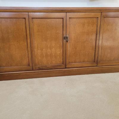 Henredon Wood Sideboard Cabinet | Paneled Doors & Storage