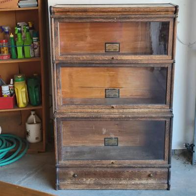 Globe-Wernicke Oak Stacking Barrister Bookcase | D-12¼ | Grade 297