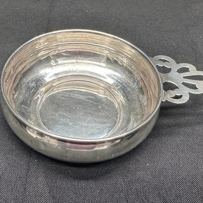 Sterling Silver Bowl with Pierced Handle | Newport Sterling | Pattern 1627 | 59g
