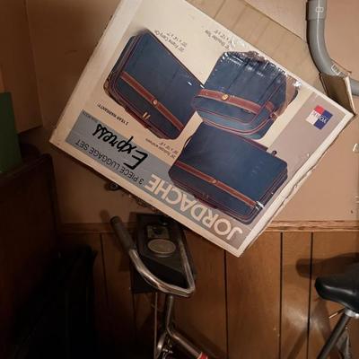 Sale Photo Thumbnail #66