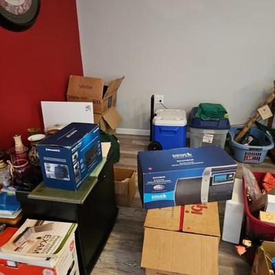 Sale Photo Thumbnail #3