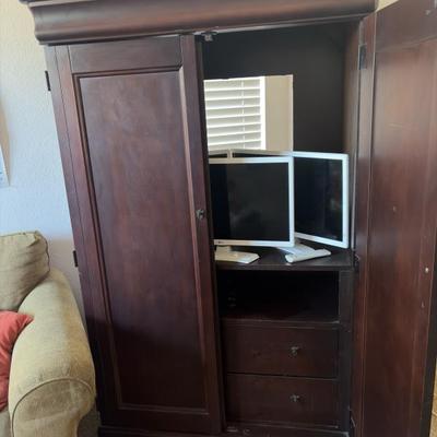 Sale Photo Thumbnail #32