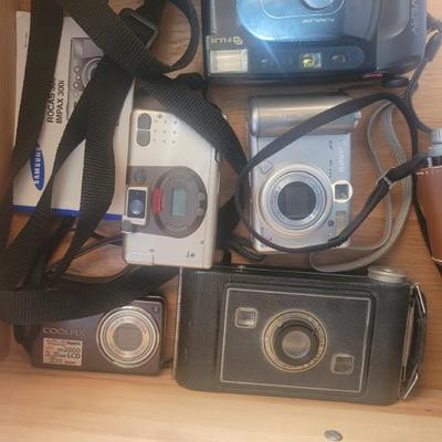 Sale Photo Thumbnail #30