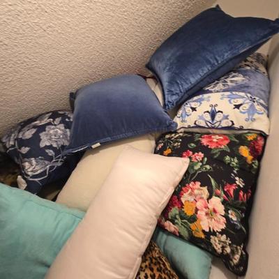 Sale Photo Thumbnail #15