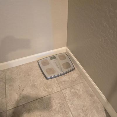 Sale Photo Thumbnail #101