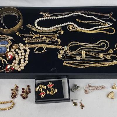 Sale Photo Thumbnail #131