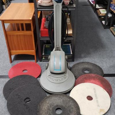 Sale Photo Thumbnail #45