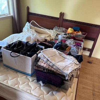 Sale Photo Thumbnail #98