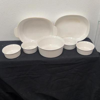Vintage Corning Ware Bakeware Set