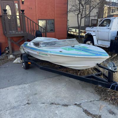 1975 Mercury Speed Boat 115 HP & 1975 Boat Trailer