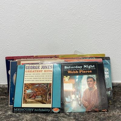 Lot of 18 Vintage Country Records George Jones Johnny Cash 