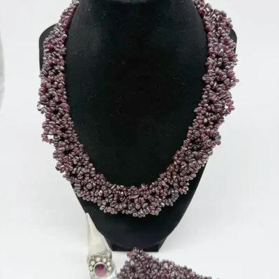 Three-Piece Garnet Set 