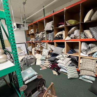 Sale Photo Thumbnail #67