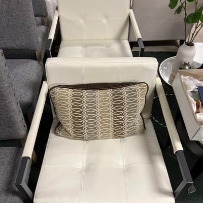 Sale Photo Thumbnail #33