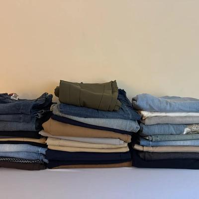 Women’s Jeans (8,10)