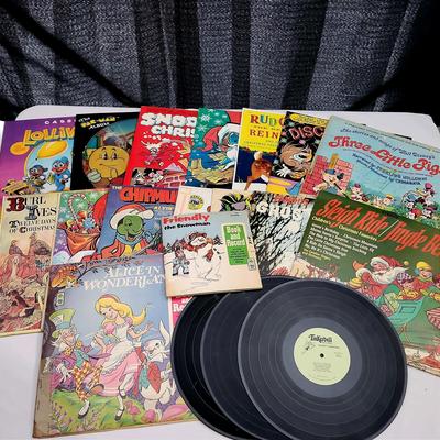Large Children And Holiday Record Lot