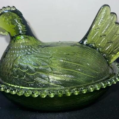 Vintage Indiana Glass Green Hen