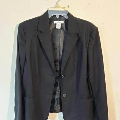 Dress barn Size 14 Womens Jacket 