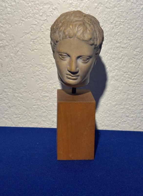 Sale Photo Thumbnail #10