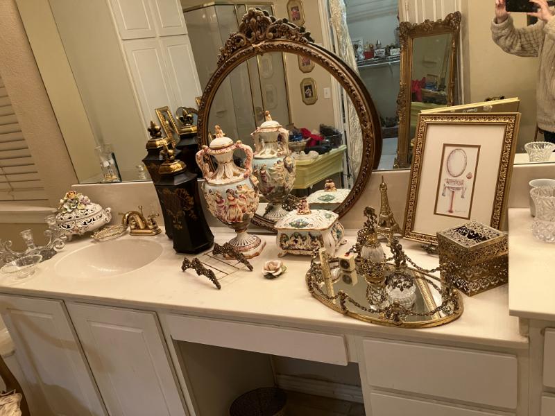 Sale Photo Thumbnail #50