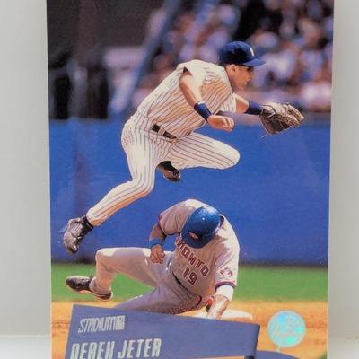 Sale Photo Thumbnail #554