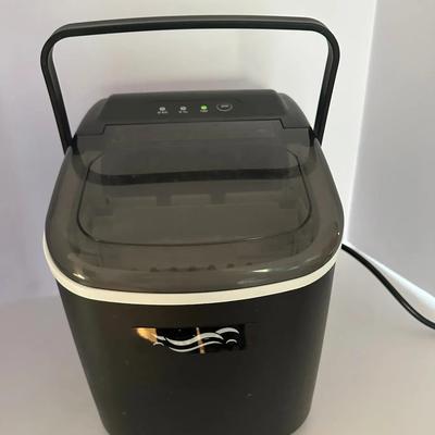 Portable Countertop Ice Maker Machine – Model HZB-12/H – Black