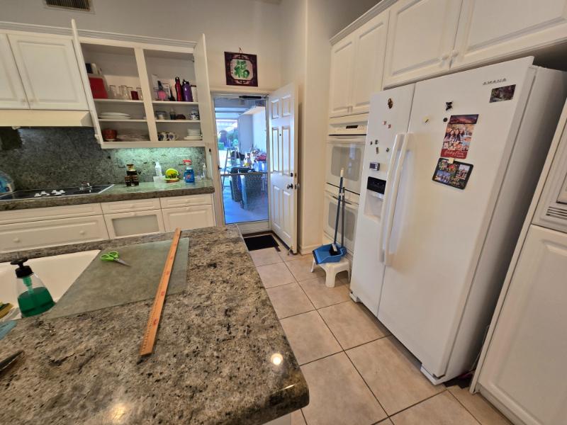 Sale Photo Thumbnail #15