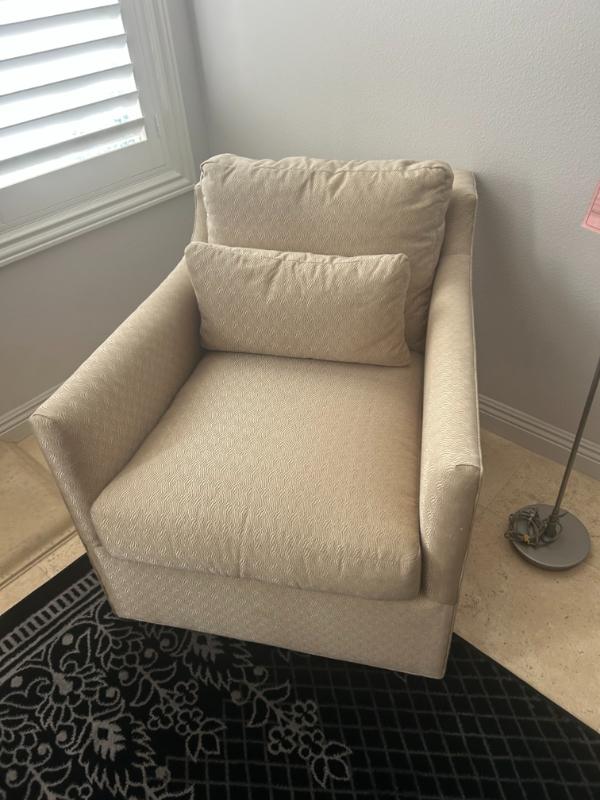 Sale Photo Thumbnail #9